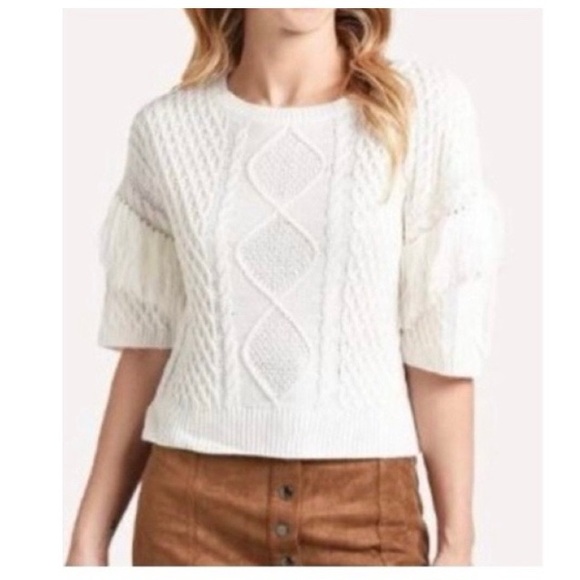 BB Dakota Sweaters - BB Dakota Cable Knit‎ Fringe Sleeve Cropped Sweater